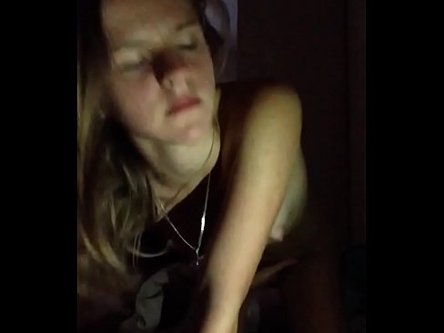 ❤️ Stúlka sjálfsfróar sér og kúrir ❤ Fallegt klám á is.liporno.ru ❌️❤